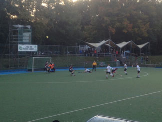 Die 1. Herren des 1. Hanauer THC im Spiel gegen TEC Darmstadt am 13.10.2012 Die 1. Herren des 1. Hanauer THC im Spiel gegen TEC Darmstadt am 13.10.2012